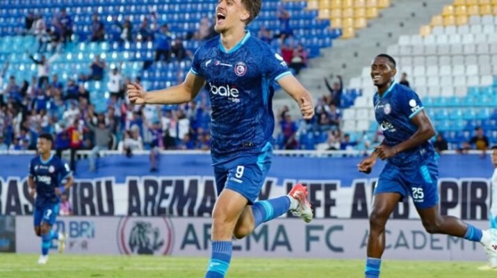 Mauro Zijlstra Langsung Cetak Gol di Debut Arema FC, Akui Masih Beradaptasi dengan Tim