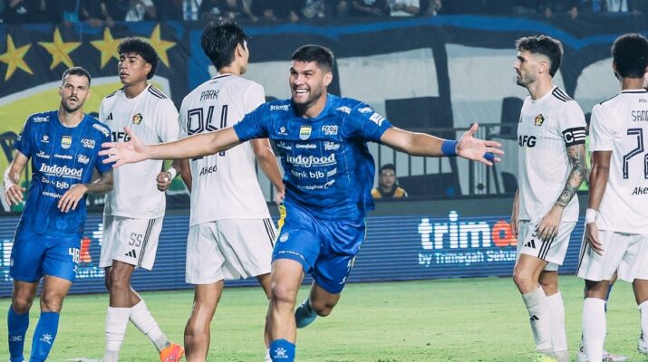 Profil Julio Cesar, Bek Tangguh Asal Brasil yang Jadi Pilar Pertahanan Persib Bandung